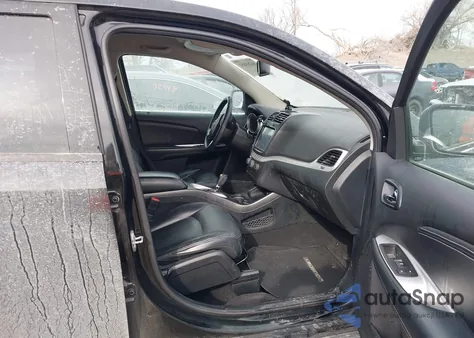 2014 Dodge Journey Sxt z USA, uszkodzony, nr VIN 3C4PDDBG1ET214767